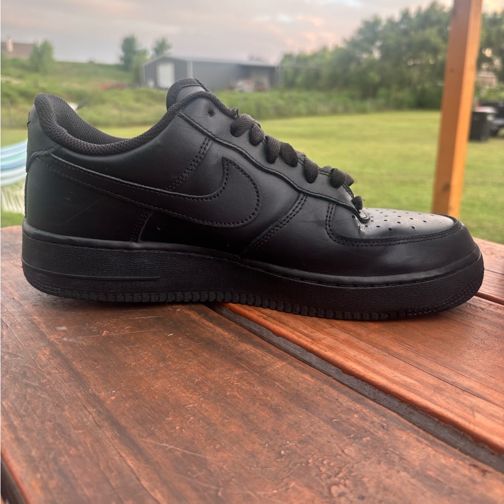 Nike Air Force 1 Black Sneakers